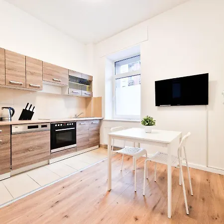 Raj Living - 1 Or 4 Room Apartments - 15 Min To Messe Dus - 10 Min Old Town Dus Dusseldorf Exterior photo