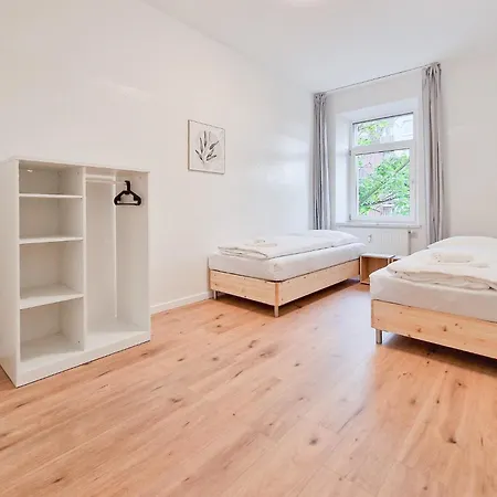 Raj Living - 1 Or 4 Room Apartments - 15 Min To Messe Dus - 10 Min Old Town Dus Dusseldorf Exterior photo
