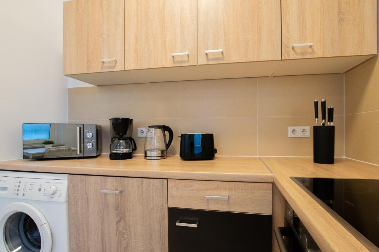 Raj Living - 1 Or 4 - 15 Min To Messe Dus - 10 Min Old Town Dus Dusseldorf