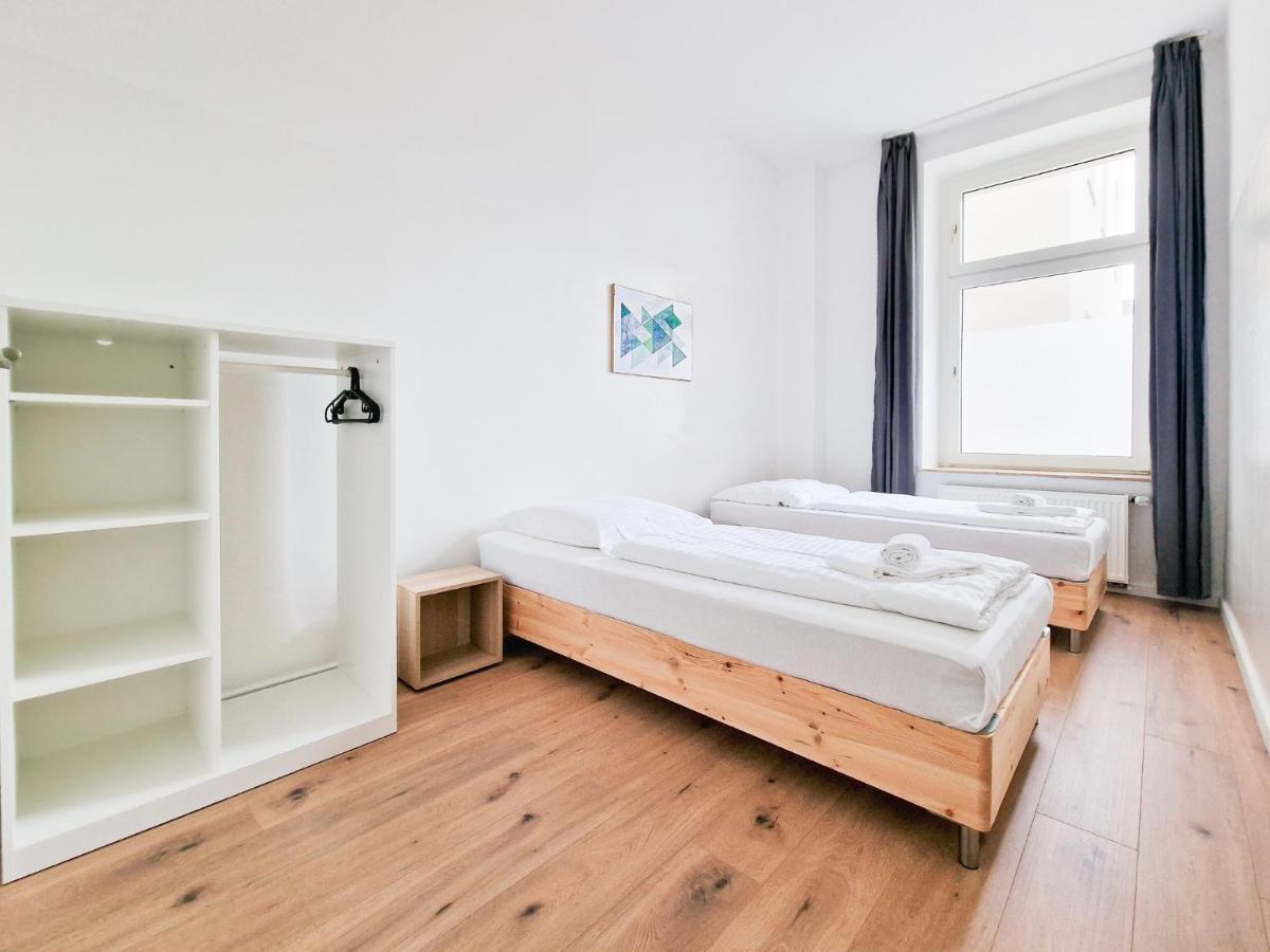 Raj Living - 1 Or 4 - 15 Min To Messe Dus - 10 Min Old Town Dus *