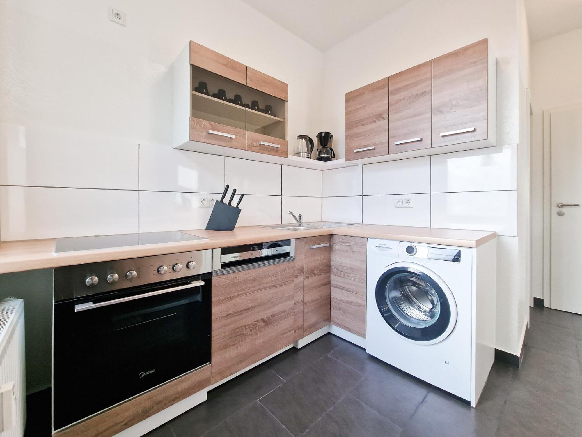 Raj Living - 1 Or 4 - 15 Min To Messe Dus - 10 Min Old Town Dus Dusseldorf