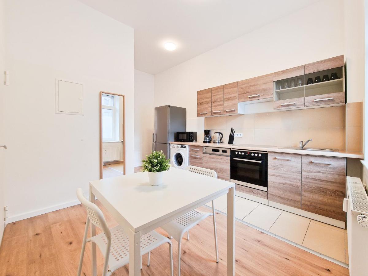 Raj Living - 1 Or 4 - 15 Min To Messe Dus - 10 Min Old Town Dus * Düsseldorf