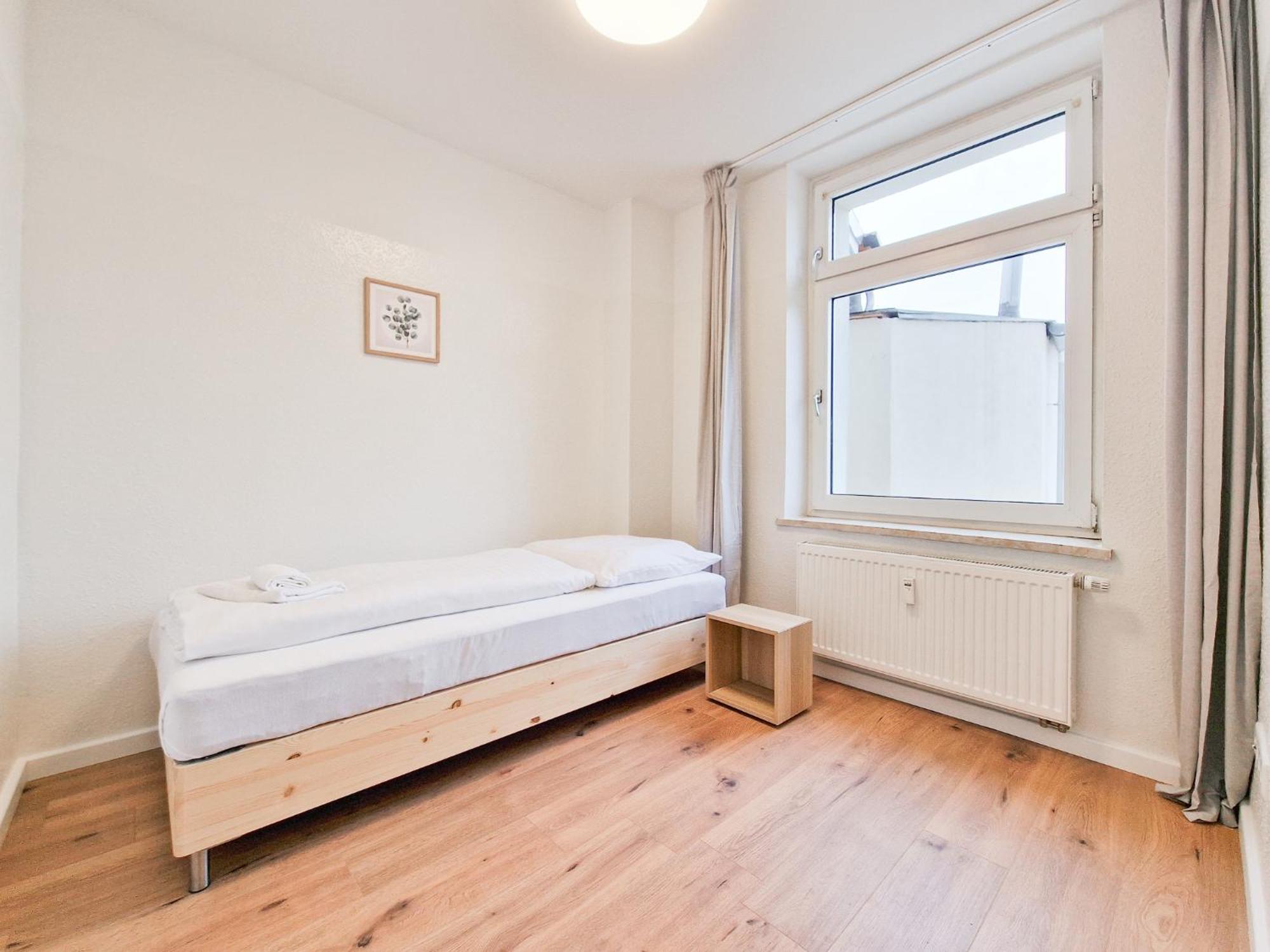 Raj Living - 1 Or 4 - 15 Min To Messe Dus - 10 Min Old Town Dus * Düsseldorf